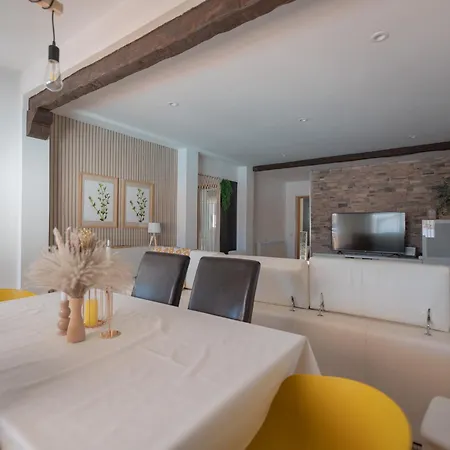 A Un Paso De Valencia 别墅